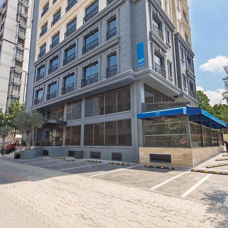 Tryp By Wyndham Istanbul Atasehir Hotel Exterior photo