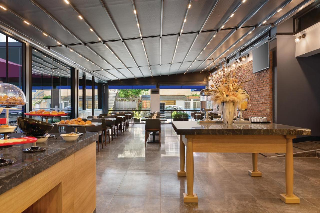 Tryp By Wyndham Istanbul Atasehir Hotel Exterior photo